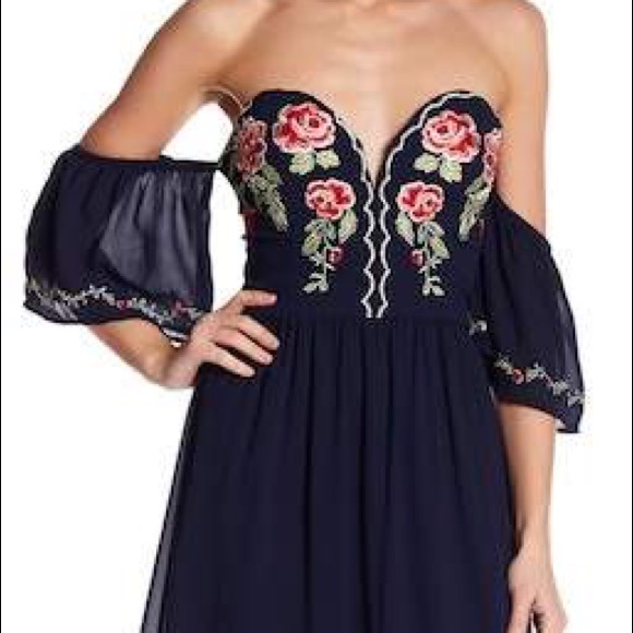 SoieBlu Floral Midnight Blue Gown - Picture 2 of 2